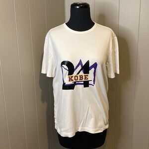 Banana Republic Medium Kobe Bryant 24 King Mamba T-Shirt Casual
